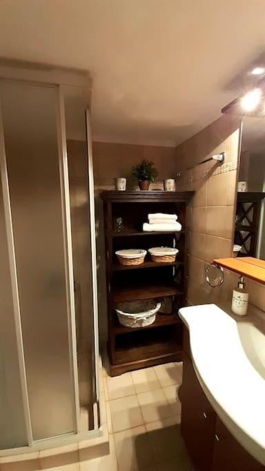 Carlito"S Apartment 1 Next To Metro Station Athens Luaran gambar